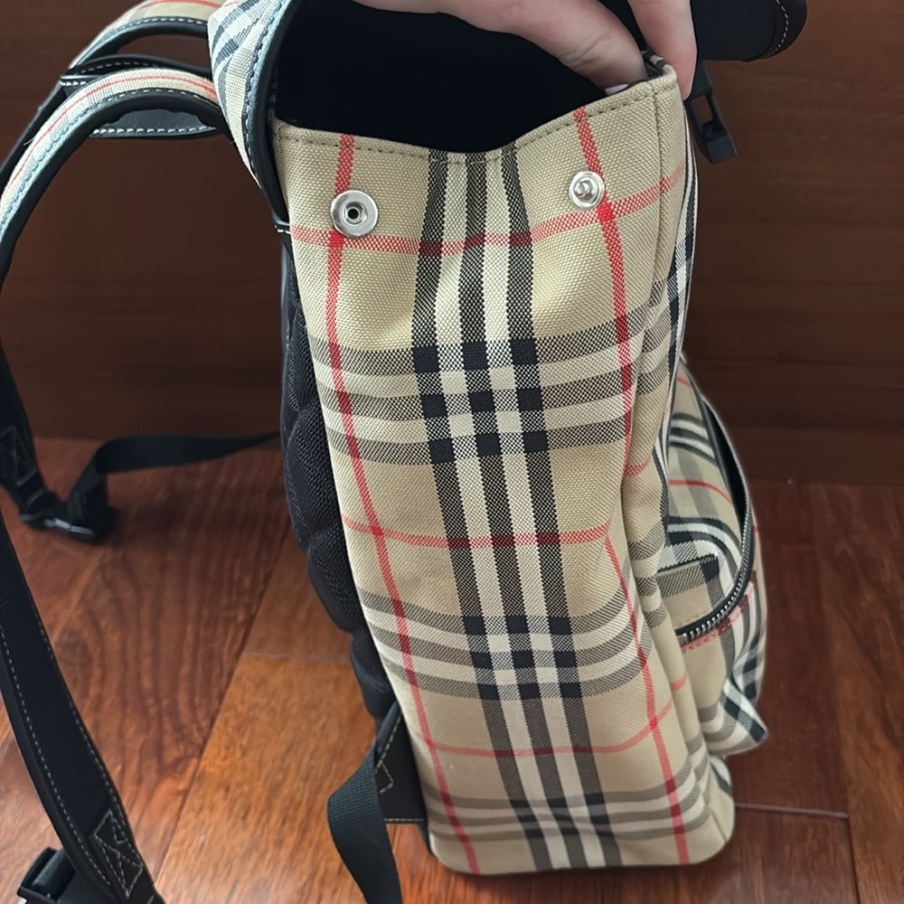 Burberry Dewey Backpack - Picture 7 of 10